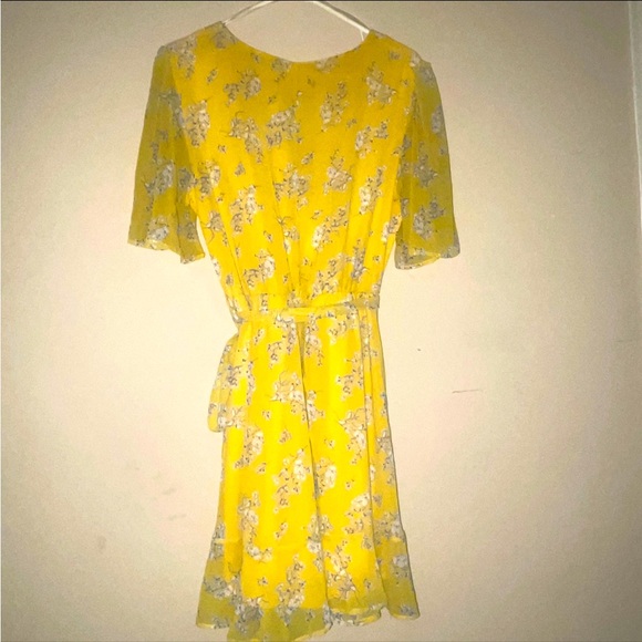 Yellow Floral Womens Dress - Picture 3 of 4